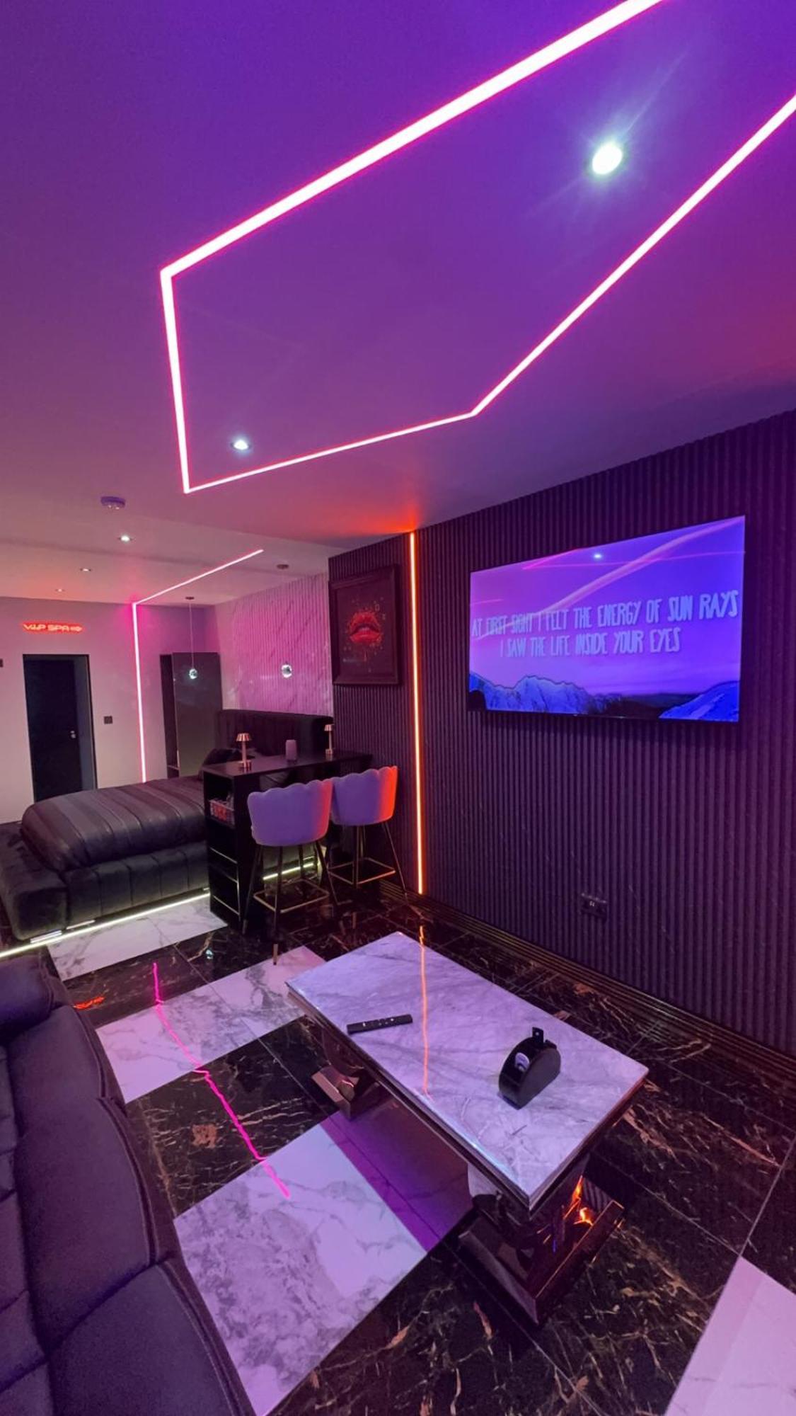 Highfield Private Spa Apartment Bradford  Zewnętrze zdjęcie
