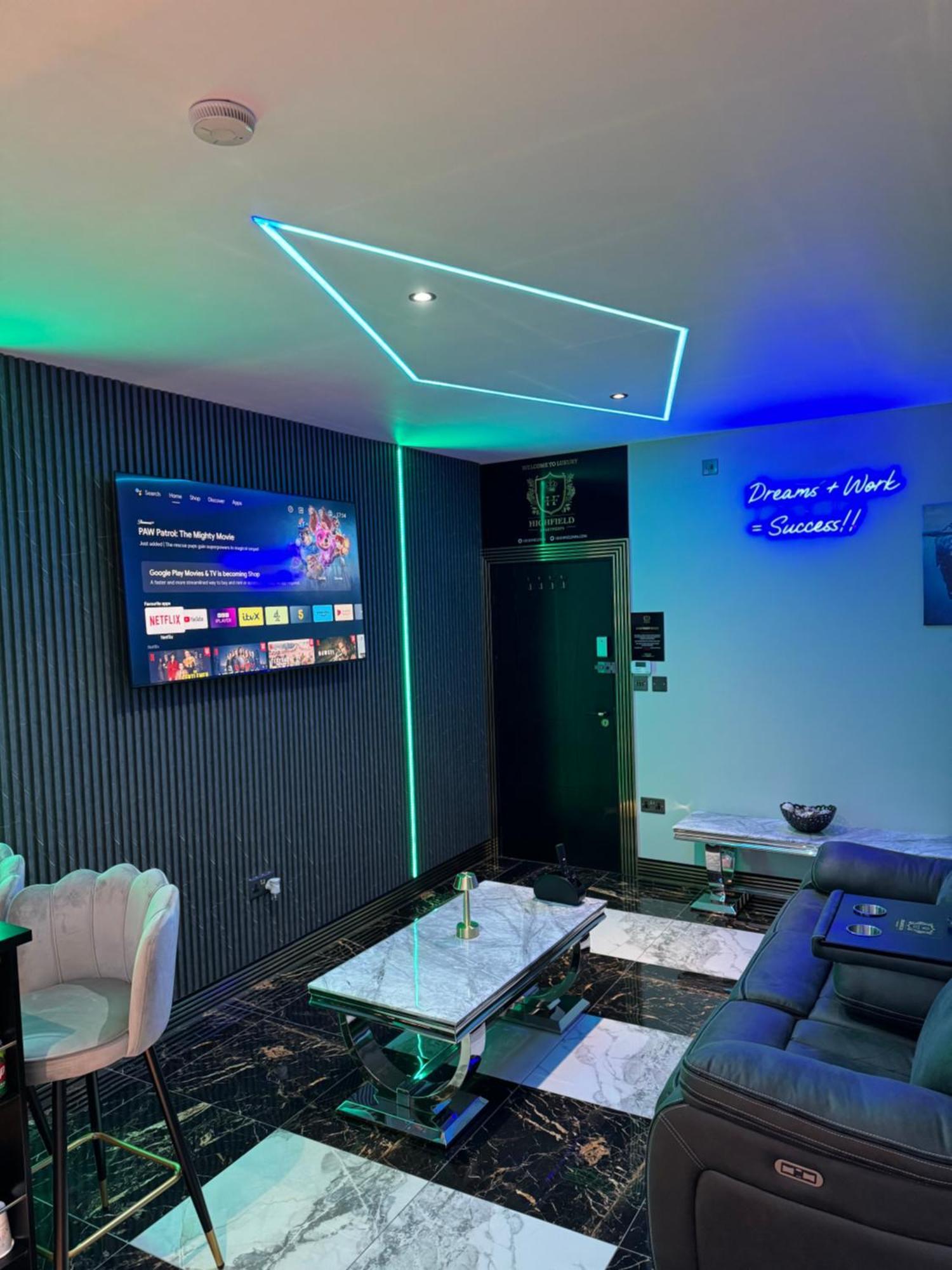 Highfield Private Spa Apartment Bradford  Zewnętrze zdjęcie