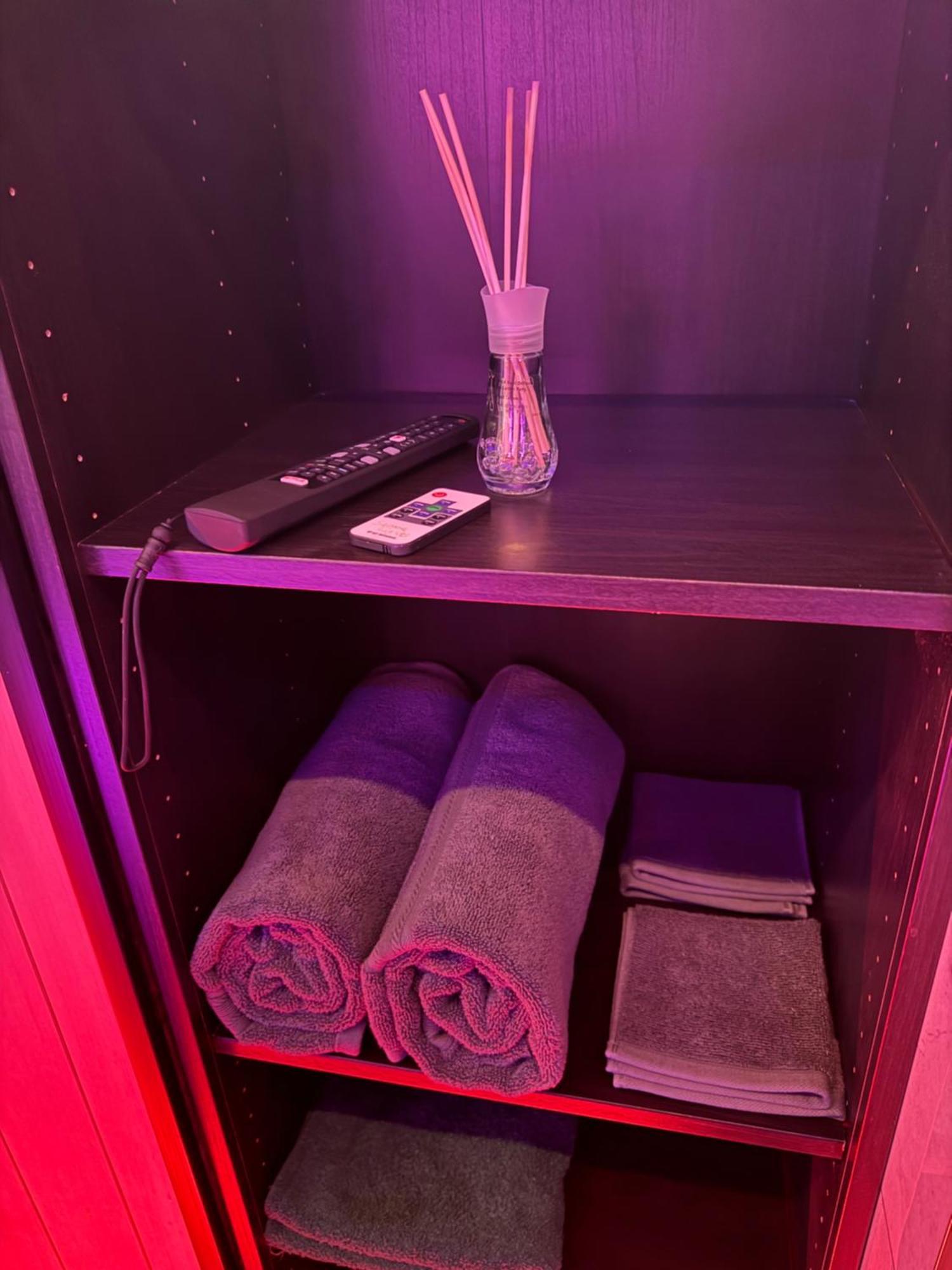 Highfield Private Spa Apartment Bradford  Zewnętrze zdjęcie