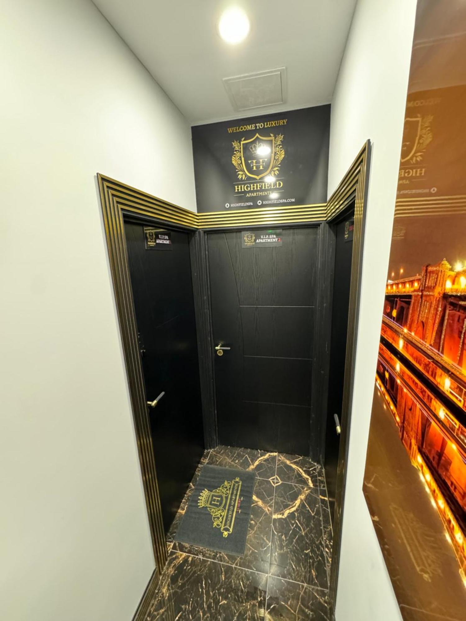 Highfield Private Spa Apartment Bradford  Zewnętrze zdjęcie