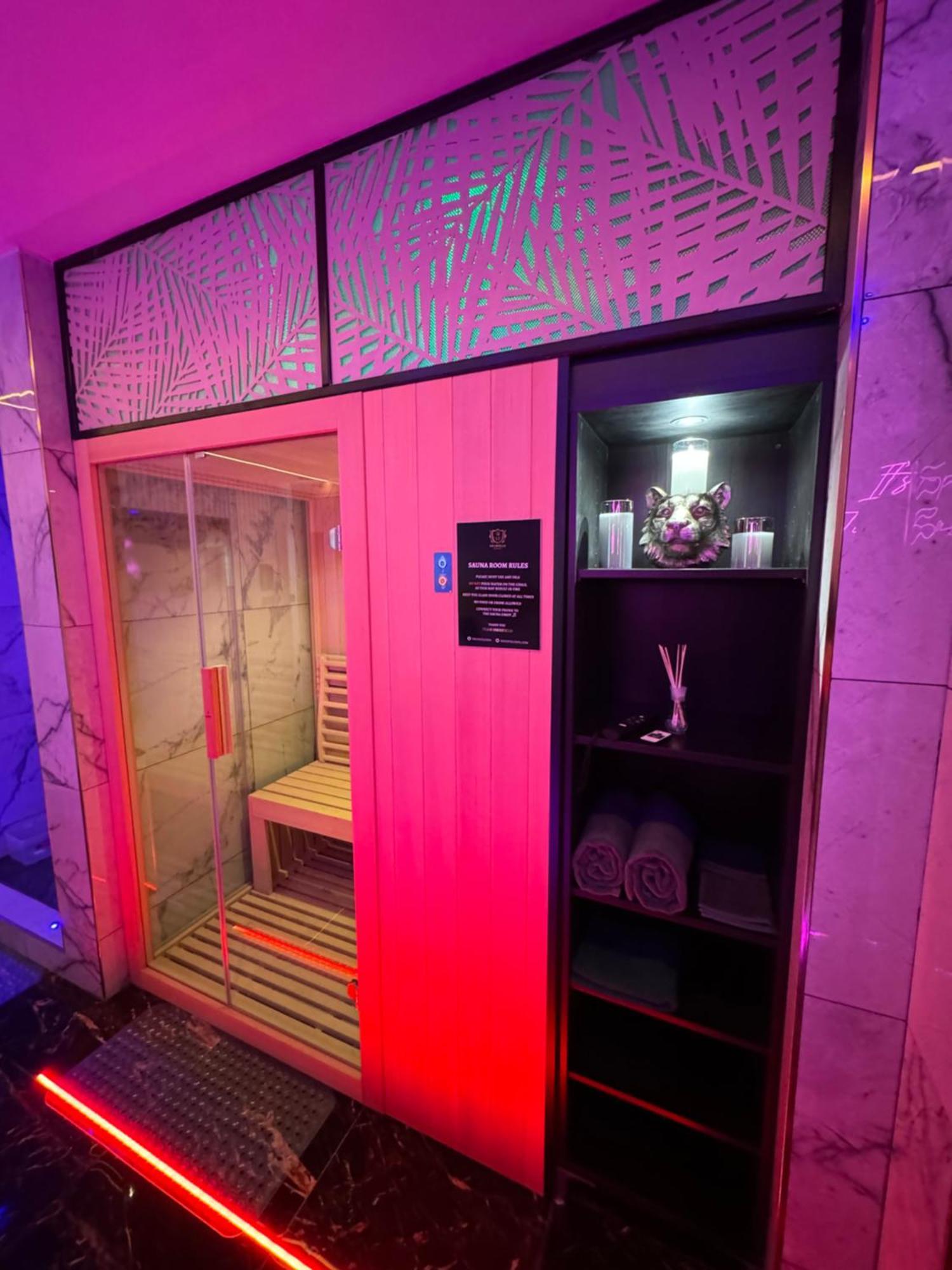 Highfield Private Spa Apartment Bradford  Zewnętrze zdjęcie