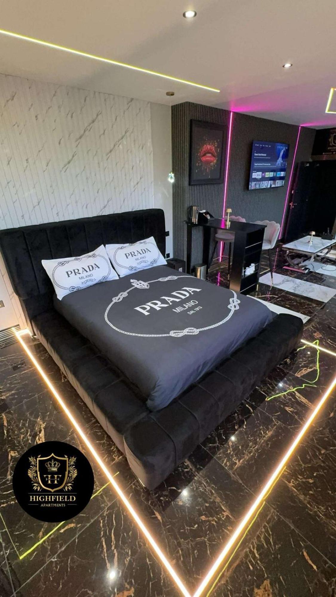 Highfield Private Spa Apartment Bradford  Zewnętrze zdjęcie